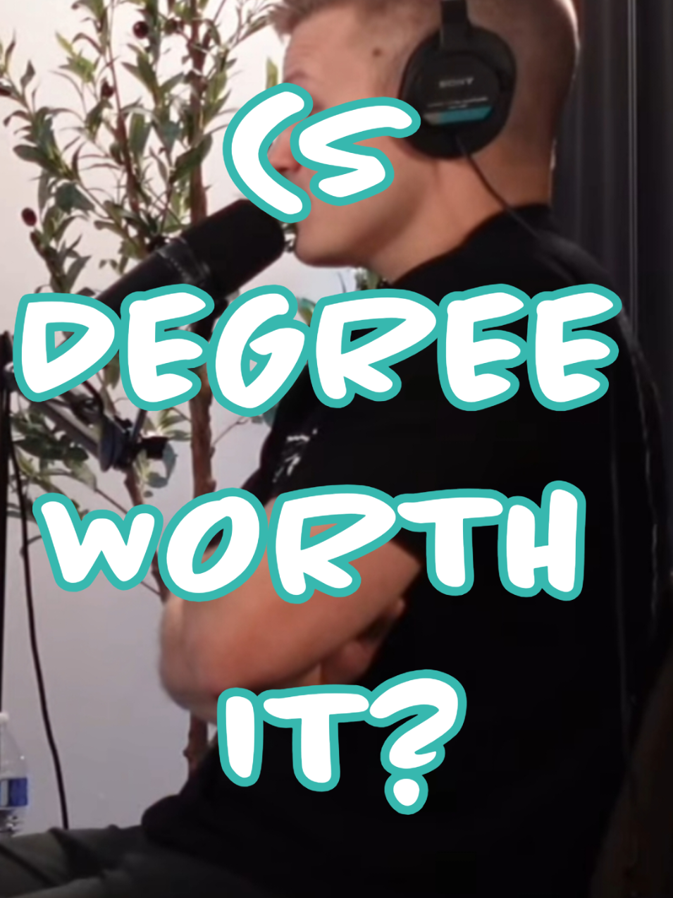 Did a Computer Science Degree 💪 Prep Me for Real World? 🤔 We explore if a computer science degree truly prepares individuals for the software engineering world. Our discussion covers coursework relevance, critical thinking, and problem-solving skills learned in college. #ComputerScience #SoftwareEngineering #CollegeDegree #CareerPrep #TechEducation #ProblemSolving #CriticalThinking #HigherEducation #STEMEducation #CodingLife #CareerAdvice #podcast #WhereToGetStarted #Fullstackdev #Developer