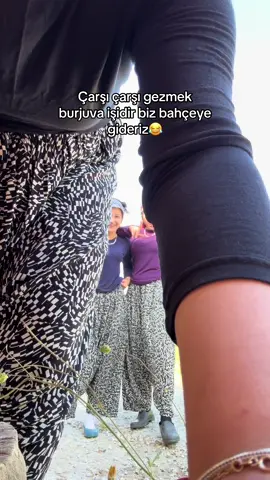 Bacikolar👩‍❤️‍👩🤍 #keşfet #fypage #fyppppppppppppppppppppppp #tutarmı? #akımvideoları #beniöneçıkart #tutsunartik #keşşşffftttttt #viiiirrraaaalllllllllll #fyppppppppppppppppppppppp #köy #köyhayatı #fyppppppppppppppppppppppp 
