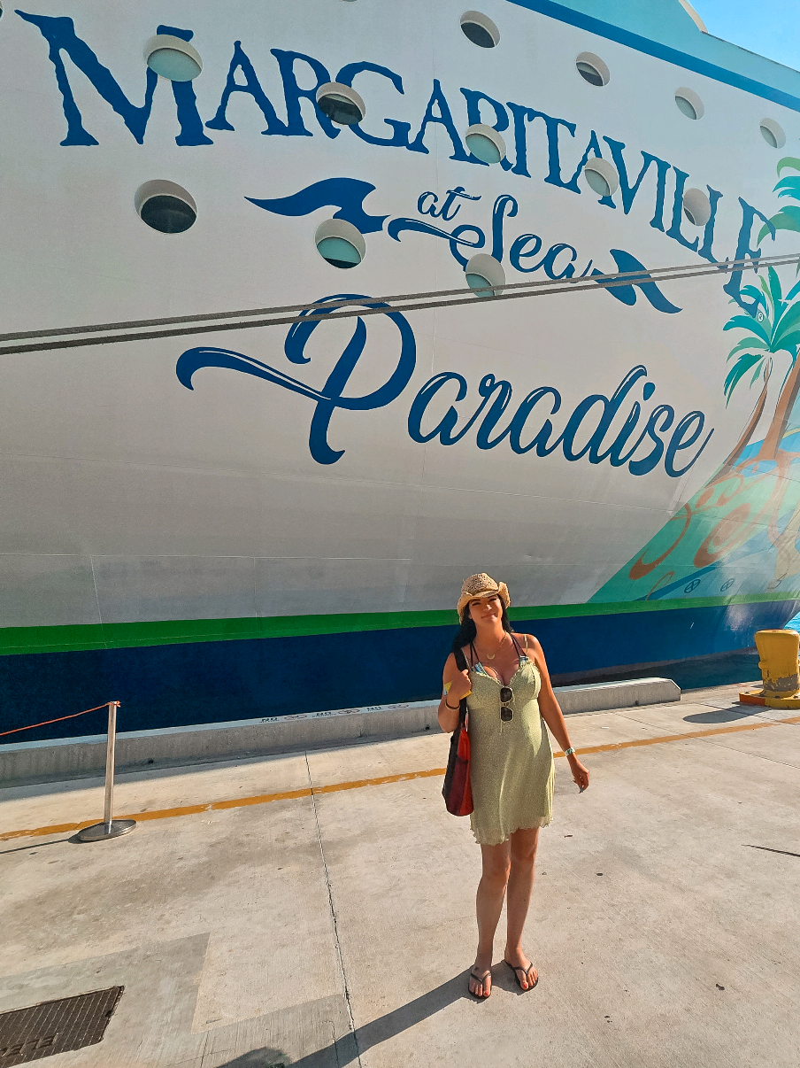 Come on board with me to experience Margaritaville At Sea  Paradise’s Biggest Reimagining Yet!🛳 ❤️ #margaritavilleatsea #margaritaville #bahamasvacation #nassaubahamas #westpalmbeach #cruisetok #cruiselife #floridavacation #cruiseblogger 