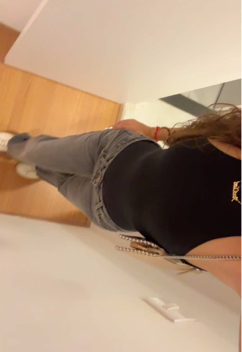 na intenção de mostrar o lookito