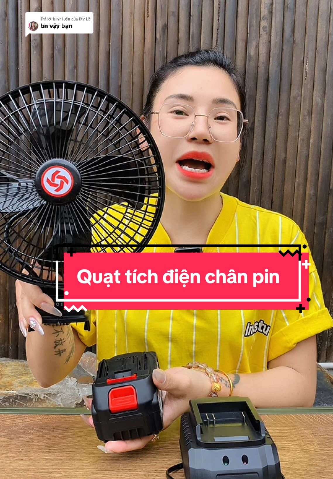Trả lời @My Lê Quạt tích điện chân pin phổ thông, xoay 180 độ và 2 tốc độ gió #quạt #quattichdien #quạtmini #quatdebanchanpin #giadungtienich #nhacuadoisong #thanhmenhacua #thanhthichsam #thanhnangdong92 #trending  giá có thể thay đổi khi hết khuyến mại