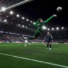 Prime Donnarumma 🤯💫 #footy #football #futbol #footytiktok #xyzbca #fyp #fypシ #footballtiktok #viralvideo 