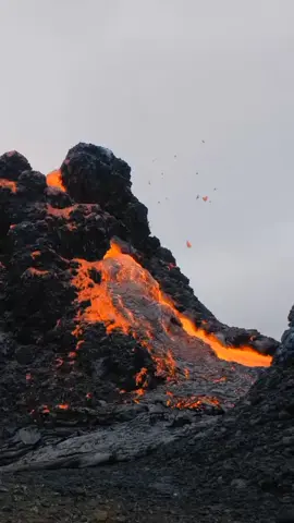 #iceland #volcanoeruption 🌋