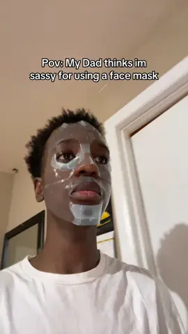 All because of a face mask? 😭#fyp #relatable #sudanese_tiktok #foryourpage #muslim #africanparents #viral #arab #mobeenthat 