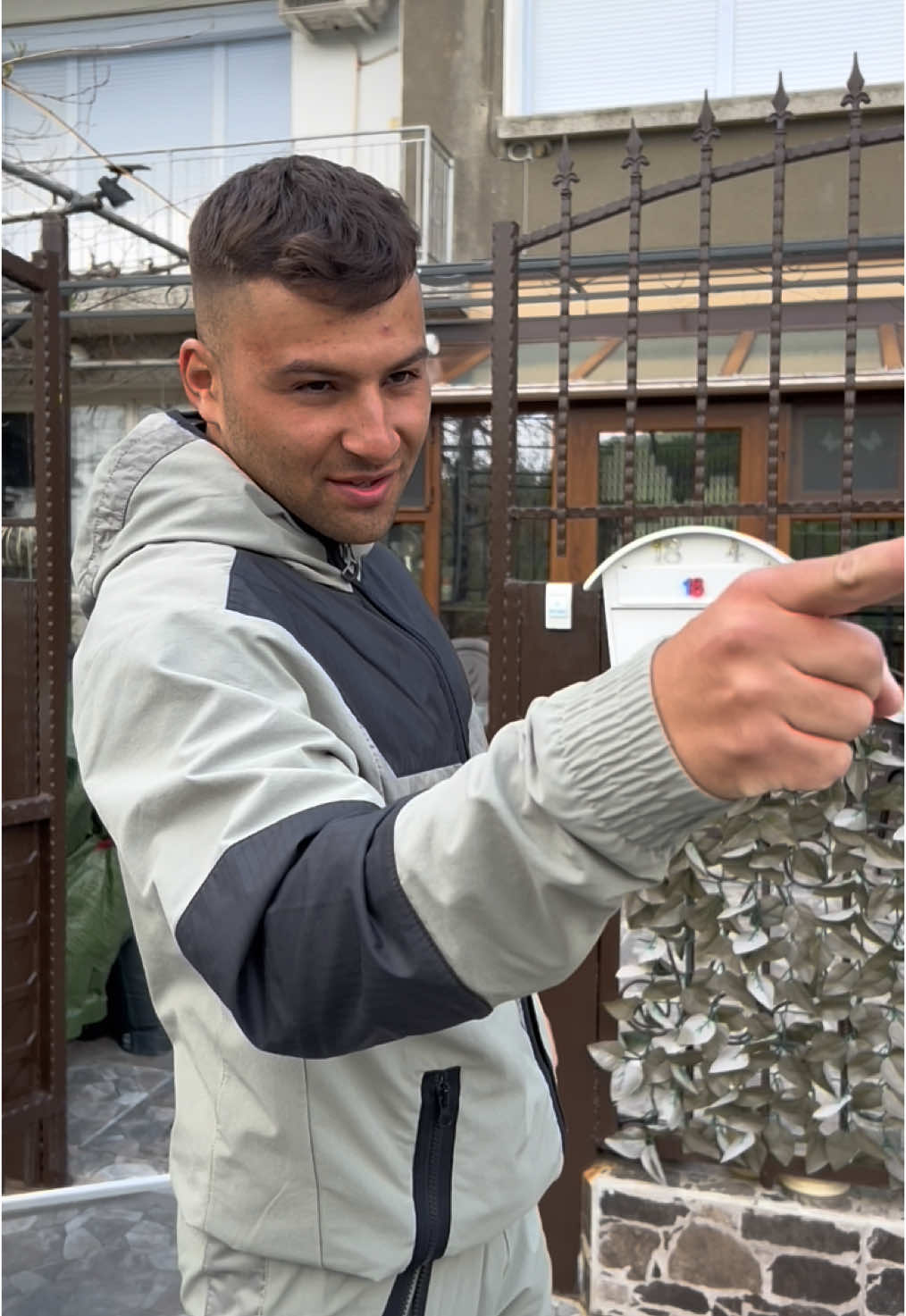 Интересен въпрос |insta:markichaa @Apostol Apostolov #fyp #foryou #foryoupagе #xyzabc #забавно #смешно #смях 