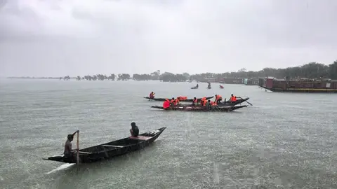 বর্ষায় টাংগুয়ার 🌧️