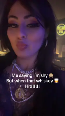 #club #fy #viralvideo #dallastx #mexico #baddie #makeup #latina #single #pareja #relatable #Relationship #satisfying #xyzbca 