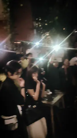 This song has it's own unique vibes each week.  Amazing...  #jazzjamming #jazzjammin #wherefriendshipmatters #ruangputihbandung #ruangputih #jamsession #canttakemyeyesoffyou 