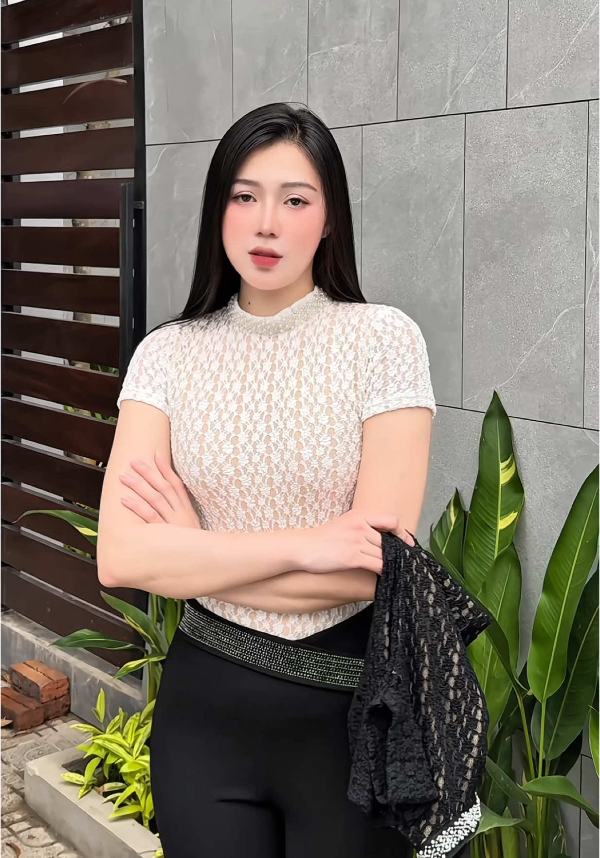 Độ tuổi nhạy cảm mặc gì đây ce ơi #xuhuong #aoren 