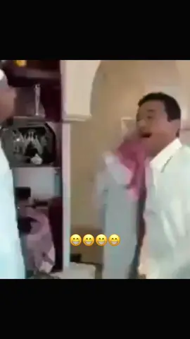 #الشعب_الصيني_ماله_حل😂😂 #رايح_بيشة #رقص #pov #ريمكسات #زلاف_دق_جيزاني_دق_جنوبي #خطوه_جنوبيه #ترند #الرياض 