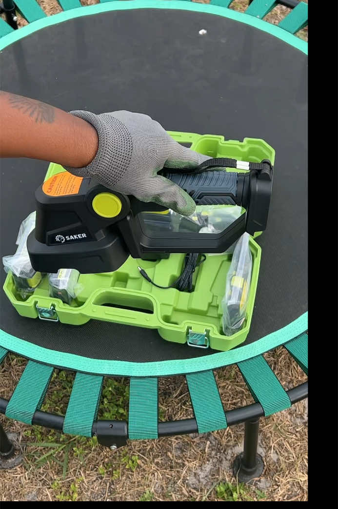 #lightweightcordlesselectriclawntrimmer  #saker #unboxingvideo #coordlesstrimmer #handheldtrimmer #gardentrimmer #yardtrimmer 