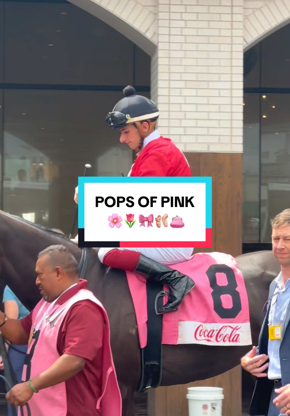 Can you guess our favorite color???💕🌸😋🌷👛 #kentuckyderby #kentuckyoaks #oaks #prettyinpink #pinkoutfits 