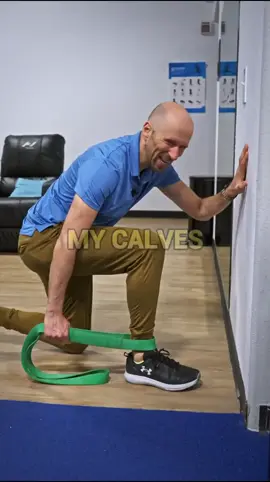 Unlock True Ankle Mobility I used to think the only way to improve my ankle mobility was stretching my calves and doing wall drills. But the real reason my ankles were stiff? Poor foot mechanics. Good ankle mobility isn’t just about pushing the knee over the toe—it also requires the foot to flatten (pronate). If your weight stays too far forward or on the outside of your feet, you’ll be limited. Here’s how to fix it:  ✔ Foot rolling: Start at the heel, then roll the big, middle, and little toes (60s). ✔ Wall squat weight shift: Feet far from the wall, stay heel-heavy, slide down above parallel, and breathe—3 sets of 60s. Progress by using a foot ramp. ✔ Reverse lunges: Keep the foot flat, knee over the middle toe—3 sets of 8 reps. Better movement starts from the ground up. Try this out and feel the difference. Drop a 🔥 in the comments if your ankles need this! #physicaltherapists #strengthtraining #coach #movement #anklemobility #mobility #painfree #stability #performance