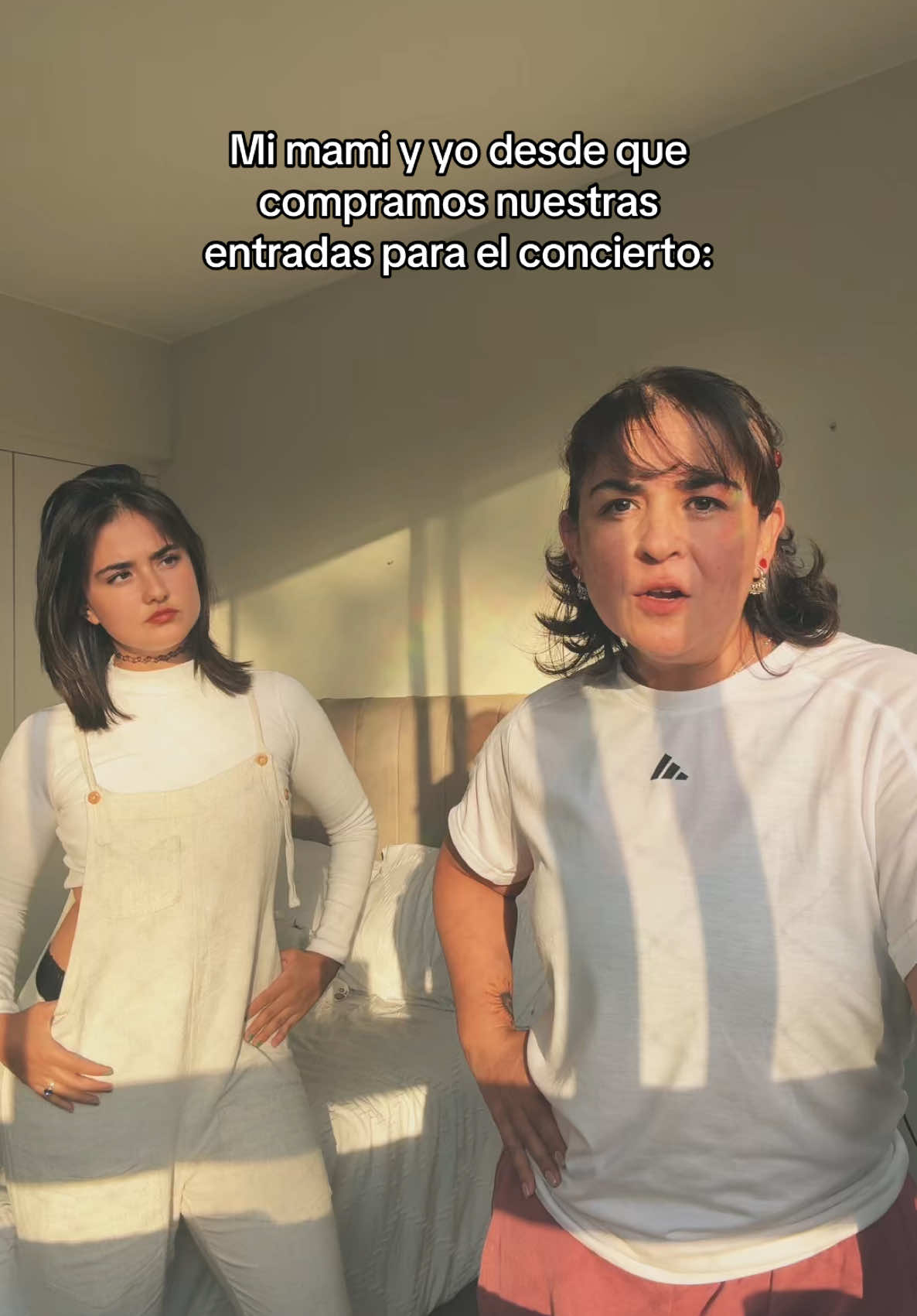mi madre y yo ya estamos preparadas para el concierto de @ca7rielypacoamoroso AAAA #fyp #concierto #latino ¿quién más? @Mile Morello 