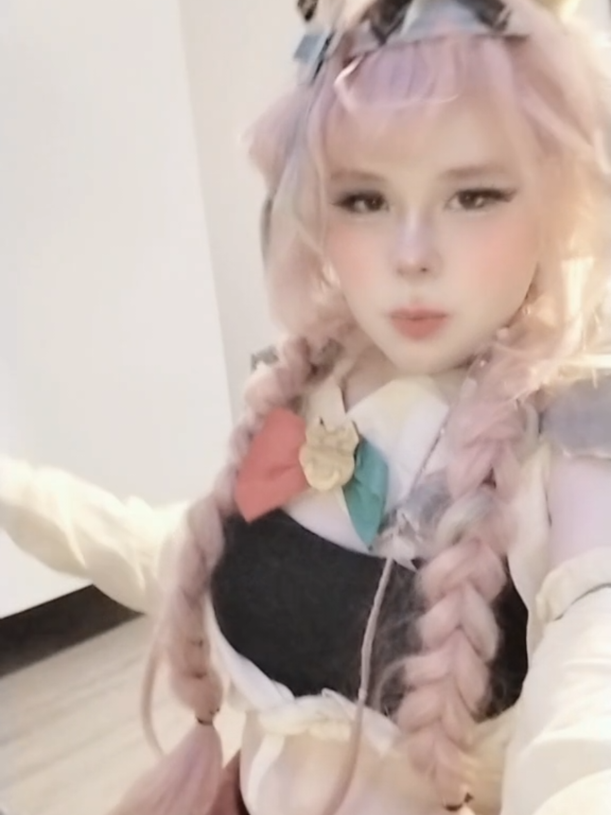 #VARESA I need to cosplay someone soon   #varesacosplay #varesagenshin #varesacosplaygenshinimpact #genshinimpactcosplay #genshincosplay #genshin #cosplay #cosplayer #GenshinImpact #natlan 