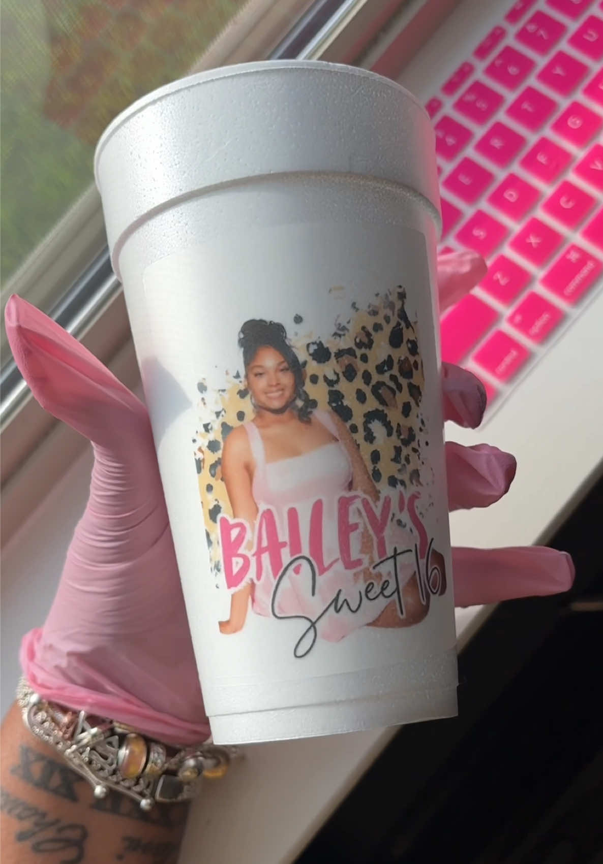 For any occasion 🎀🎀 leeahsangelz.com #custom #customfoamcups #junk 