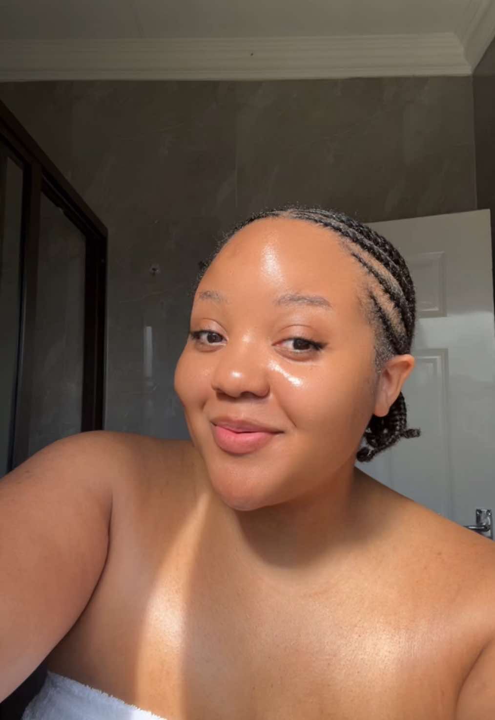 Story timee: approached by a skin lightening brand who wanted me to advertise their products😂😂  would you get the bag, or care about ethics aswell as opinions?😭🫵🏾🥺  #tiktokzambia🇿🇲 #fairandwhite #fairandwhitegold #fairandwhitenigeria #kojicacidsoap #kojiesan #skinbrighteningproducts #skinlightening #skinlighteningtreatment #glowingskincare #glowingskinroutine #glowingskintips 