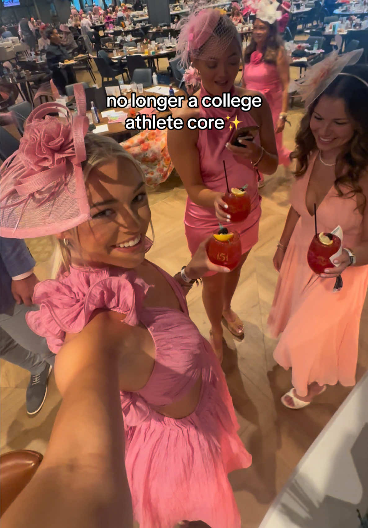 Cheers! #kentuckyderby #drink #turnt 