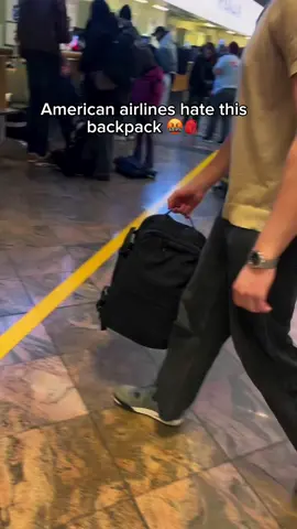 But travelers love this backpack 🥰 #travel 