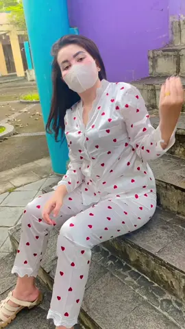 Baju tidur sejuta umat