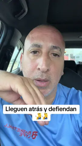 Lleguen atrás y ayuden a sus compañeros 🤝🏀😉 #creatorsearchinsights #mindset #inspiration #basketballmotivation #basketball #baloncesto 