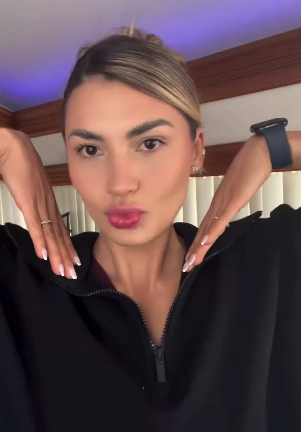 ¿Make up para el gym? Arréglate conmigo mientras te cuento un poquito de mi experiencia en el casting para miss universe Ecuador 🇪🇨✨ #fyp #parati #fypシ #reels #grwm #missuniverseecuador #gymmotivation #gym #GlowUp #tips #beautysecrets