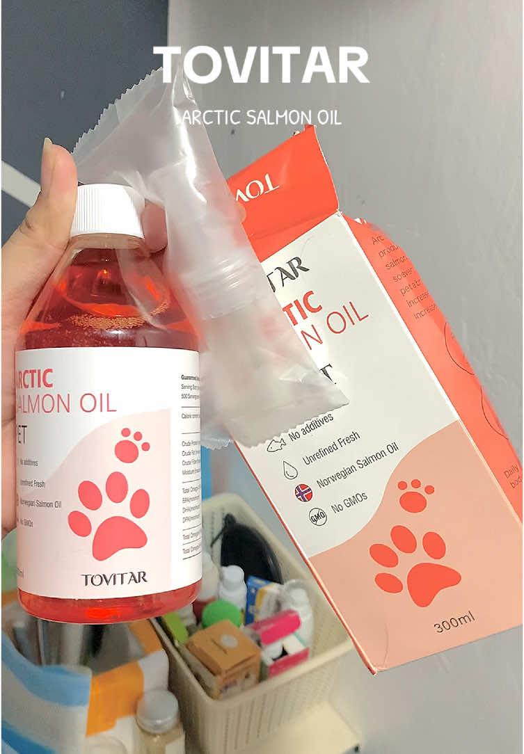 Tovitar arctic salmon oil #salmonoilforpets #tovitarsalmonoil #arcticsalmonoil #petsalmonoil 
