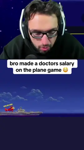 Bro made a doctors salary on the plane game 😳 #kickstreaming #streamer 