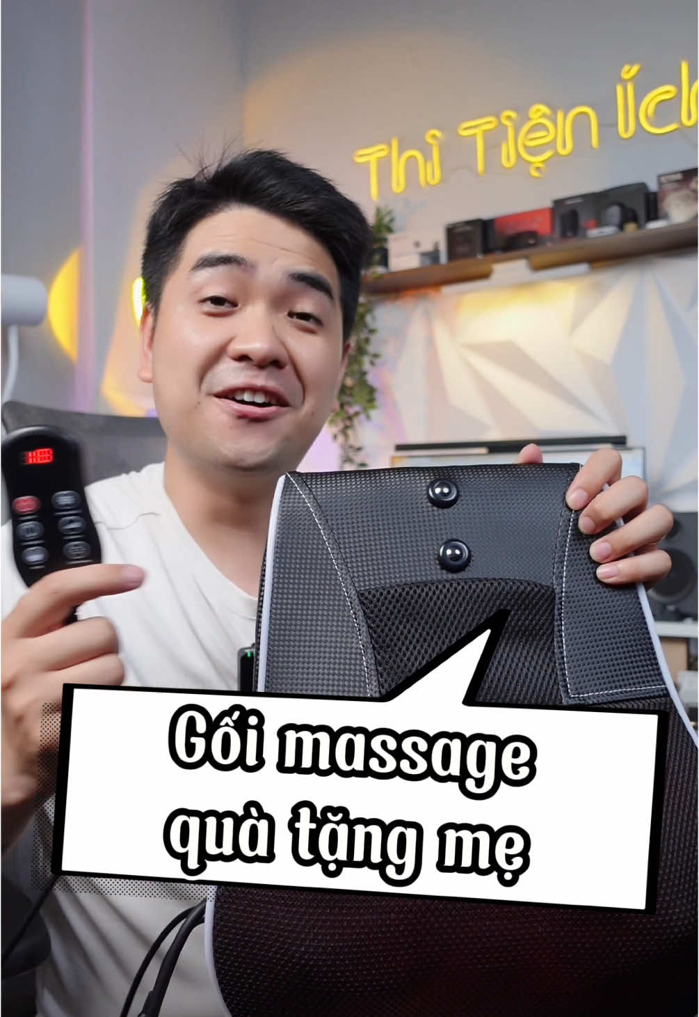 Gối massage làm quà cho người thân, quá ý nghĩa #goimassage #goimassagecovaigay #maymassage #thitienich 