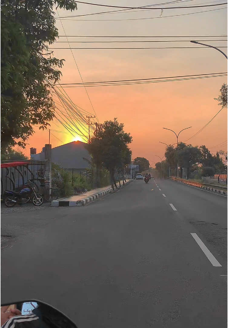 #CapCut #trendingvideo #tuban24jam #tubanbumiwali #laguviral #musikviral #foryoupage #tuban #4upage 