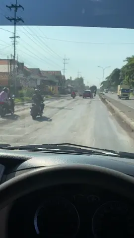 Mosok iki dalan sing metu nang fypku trus 🥹 #fyp #lamongan #lamongan24jam 