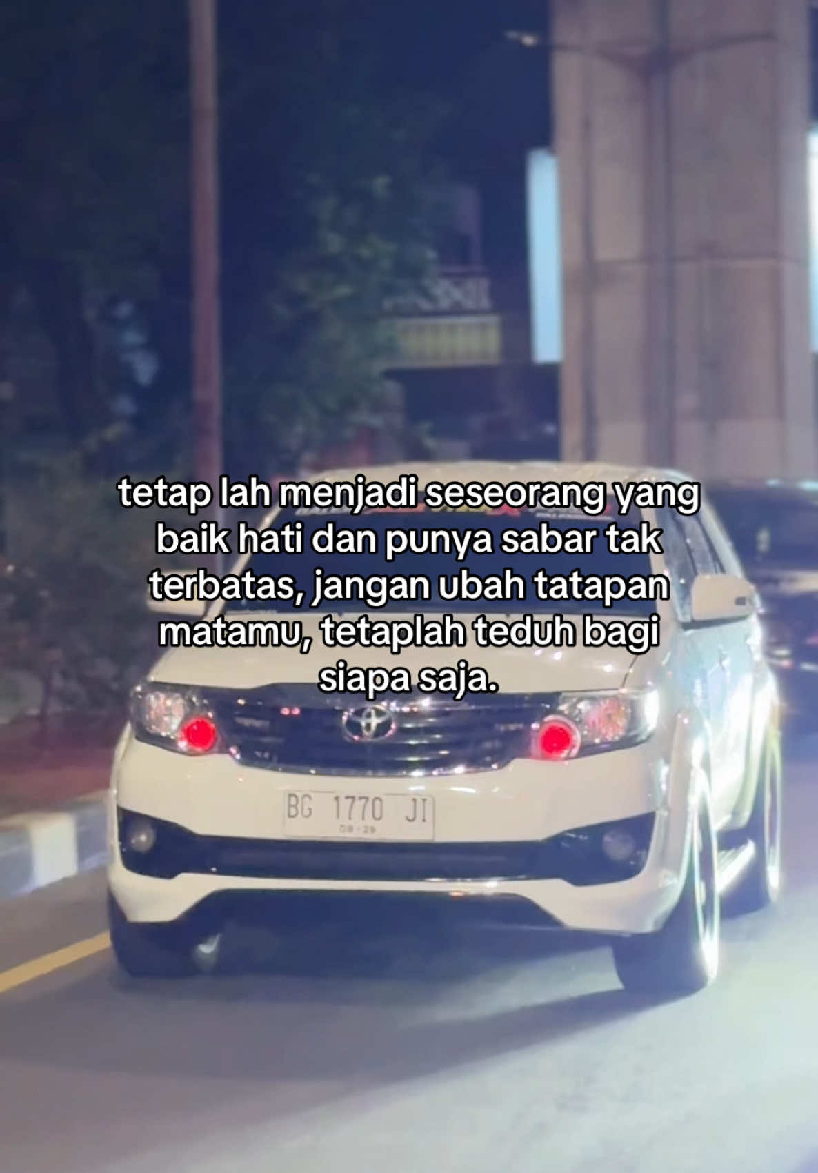 Karena berbuat baik itu tidak ada ruginya ☺️