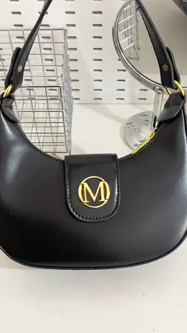 @Mikana Meiko Hobo Bag 🖤✨ #mikana #mikanacarefreeluxury #mikanajp #mikanabags #mikanacarryall #bag #bags #leatherbag #fashionbag #bagforwomen 