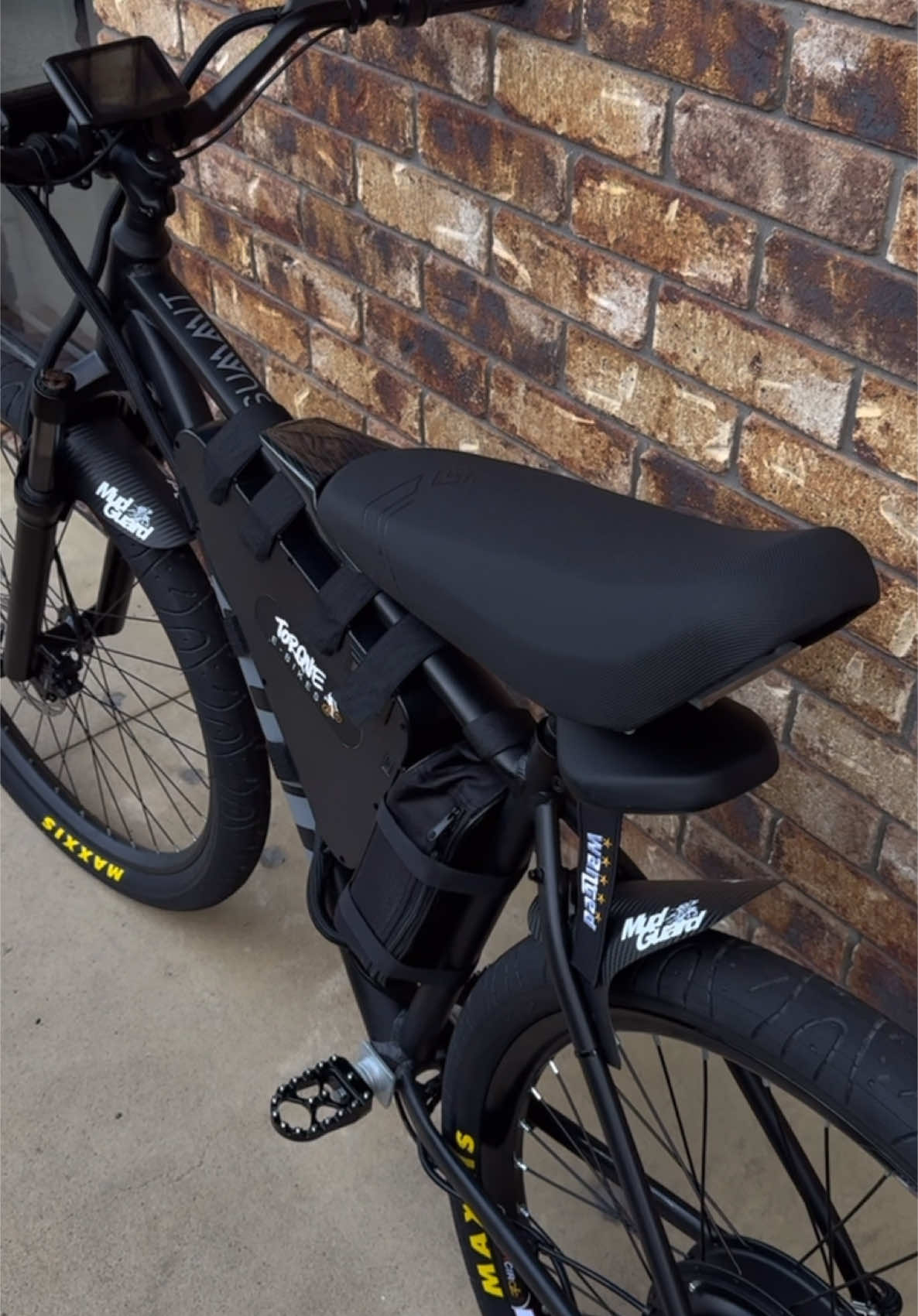 Mafia seat or surron seat 🤔  #ebike #surron #fyp #ebikekit #viral #2kw #ebikeconversionkit 