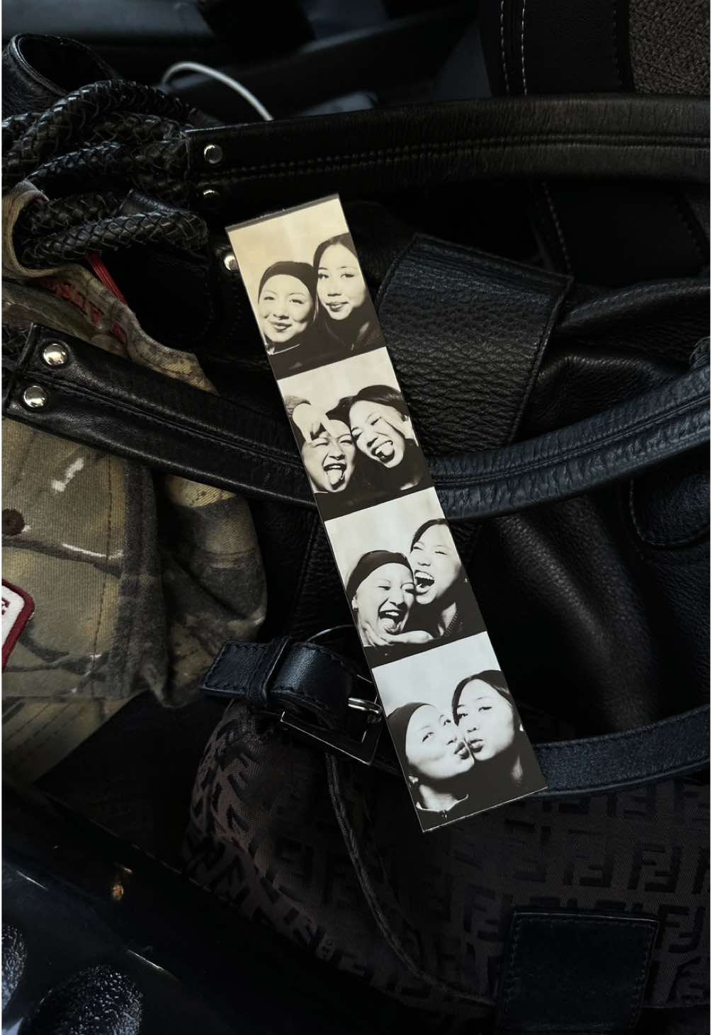 #needles #OOTD 🦎 @sa 