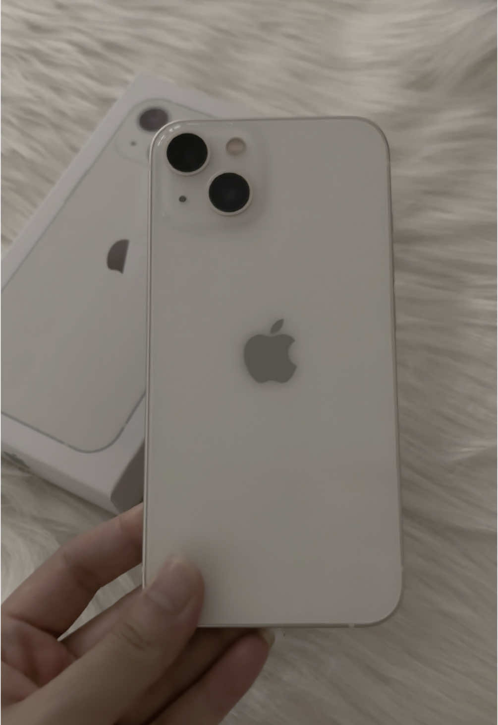 iPhone 13 màu trắng xinh yêu đây rồi🫧🎀 #iphone13 #apple #iphone #xh #fyp 