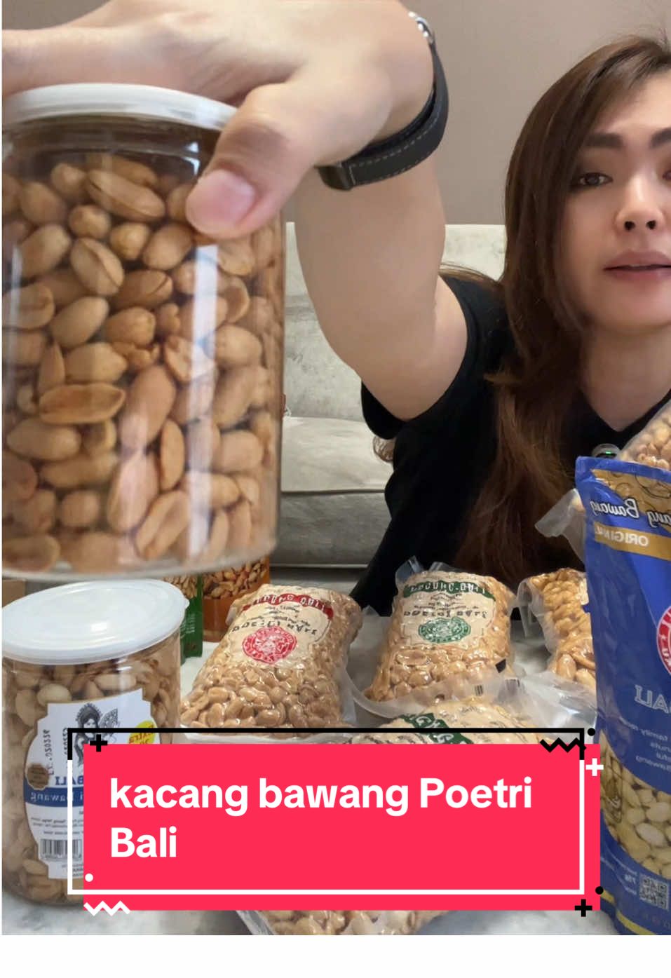 PROMO! Kacang bawang Poetri Bali 450gr dg 3 variant rasa. Disclaimer harga bs berubah sewaktu waktu. #poetribali #kacang #kacangbali #kacangbawang #cemilan #cuantanpabatas✅ #promo #wibgajian 