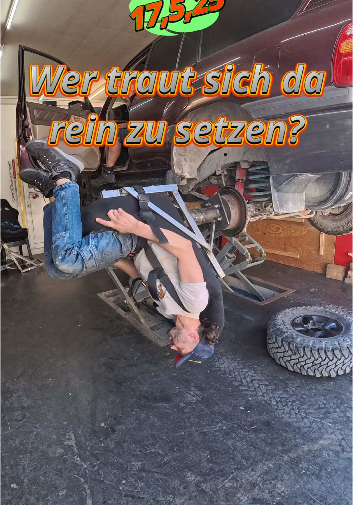 Save the Date: 17. Mai 2025 – Festival in Kriens an der Arsenalstrasse 30 Mach dich bereit für ein Erlebnis, das du so schnell nicht vergessen wirst! Am 17. Mai wird die Arsenalstrasse 30 in Kriens zur Bühne für ein Festival voller Energie, Kreativität und Überraschungen. Kunst, Live-Musik, Streetfood und einzigartige Momente erwarten dich – größer, wilder und farbenfroher als je zuvor. Ob du einfach nur genießen, mitgestalten oder mittendrin sein willst: Dieser Tag gehört dir. Hier treffen sich Menschen, Ideen und Emotionen – und schaffen etwas ganz Besonderes. Pack deine Crew ein, bring gute Laune mit und sei Teil eines unvergesslichen Tages! 17. Mai 2025 | Arsenalstrasse 30 | Kriens – wir freuen uns auf dich! #FestivalKriens2025 #UnfairGut #Arsenalstrasse30Live #LautBuntAnders #WasGehtInKriens #EinTagFürDieGeschichte #Unvergesslich2025 #ErlebeEsSelbst #ZuGutUmWahrZuSein #HierPassierts