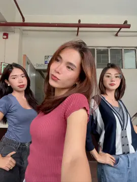 When my friends has the same kalog with me hahsbshha #fyp 