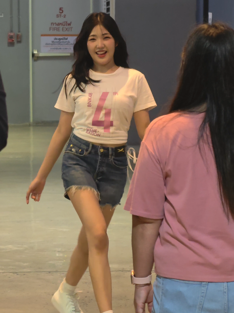 หมูหยองแบบสับๆ #MarineBNK48
