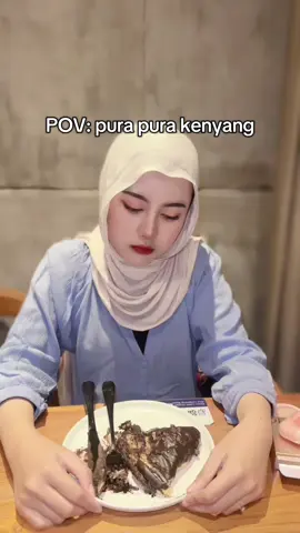 cowo kalian juga suka pura” kan😭
