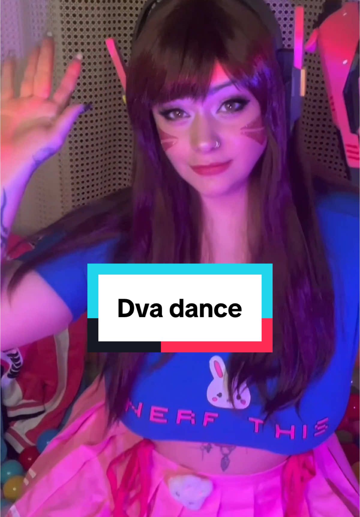 This Dance is so cute 💖 #foryou #fyp #gamer #overwatch #dva #dvacosplay #egirl #blizzard #cute 