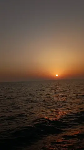 #دریا#غروب#زندگی#کاروان #سختی#ایران#بلوچستان_عشق_است 