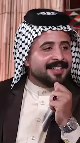 يالصاير بفرگاي هاعرض المتون . . 😏🤝 #محمود_الكرعاوي #شعر #viral #fyp #foryou #حيدر_عسل_الكعبي #باقر_ناظم 