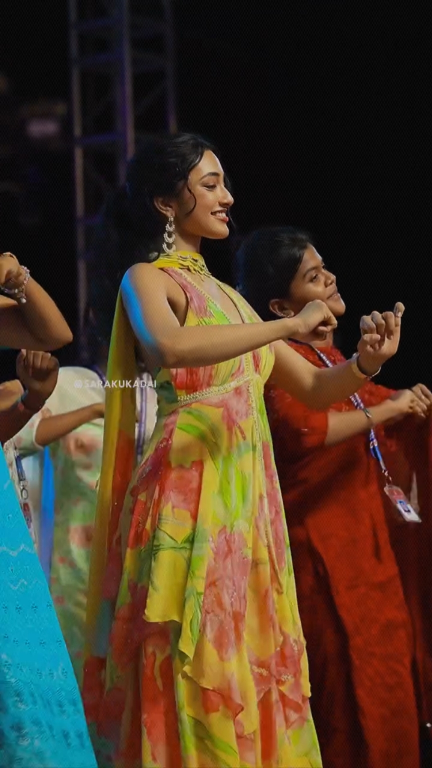 Cute Preity Mukhundhan 💛🧡 #tamiltiktok #telugutiktok #tamilsong #thalaivar #thalapathy #thala #bollywood #kollywood #tollywood #tiktoksg #tiktokmalaysia #salmankhan #srk #fyp #arrahman #harrisjayaraj #anirudh #vijayanthony #aasakooda #katchisera #vidaamuyarchi #thalapathy69 #coolie #BiggBossTamil #BiggBossTamil8 #tvk #retro #thuglife #BiggBossTelugu #ipl #goodbadugly #dragon #jailer2 #bangla #srilanka #nepal #hiphoptamizha #indiantiktok 