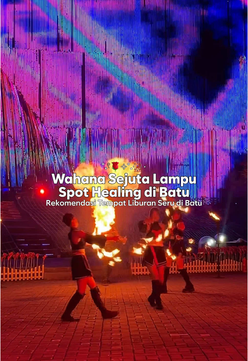 SERUU BGTTT!! DATE IDEAS IN BATU 🎡 Kalau kesini jangan sampai ketinggalan shownya tiap weekend (Jum’at-Minggu) & tanggal merah. Super worthh 🔥 Buat kamu nih, rekomendasi liburan seru di Batu Malang. Wajib masukin list buat rekomendasi wisata di Batu Malang ya!! 💌 📍MILENIAL GLOW GARDEN Jatimpark 3 #rekomendasiwisata #rekomendasiwisatabatu #healing #rekomendasihealing #placetogobatu #explorebatu #exploremalang #batu24jam #jatimpark #jatimpark3 #milenialglowgarden