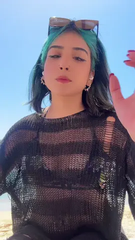 arreglándome el pelo en pausa
