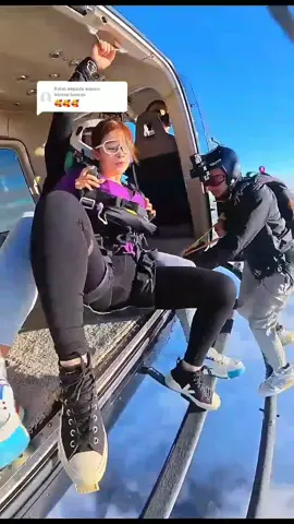 Membalas kepada @benros.benros Welcome to skydiving hainan 2025#jump #adventure #zipline #extreme #landing #fun #trending #fypシ゚ 
