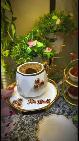افضل إنجازات الأنسان إنشغاله بنفسه..