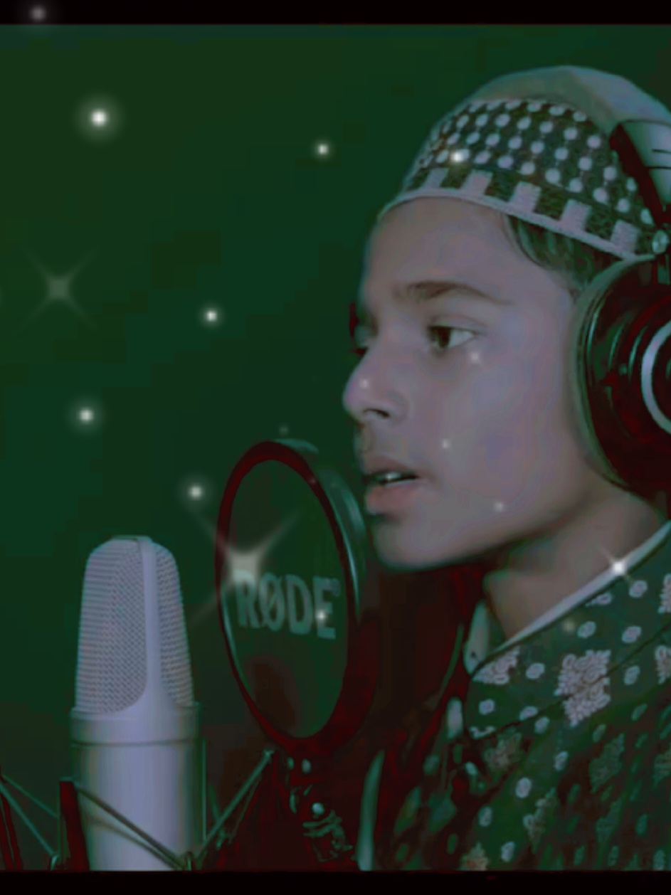 ভাইটির কণ্ঠ মাশা-আল্লাহ 🌸❤️🌸#foryou #nasheed #foryoupageofficiall #tiktok_bangladesh #everyone #trending @TikTok Bangladesh @🌸হুজুর হয়ে হাসো কেন🌸 